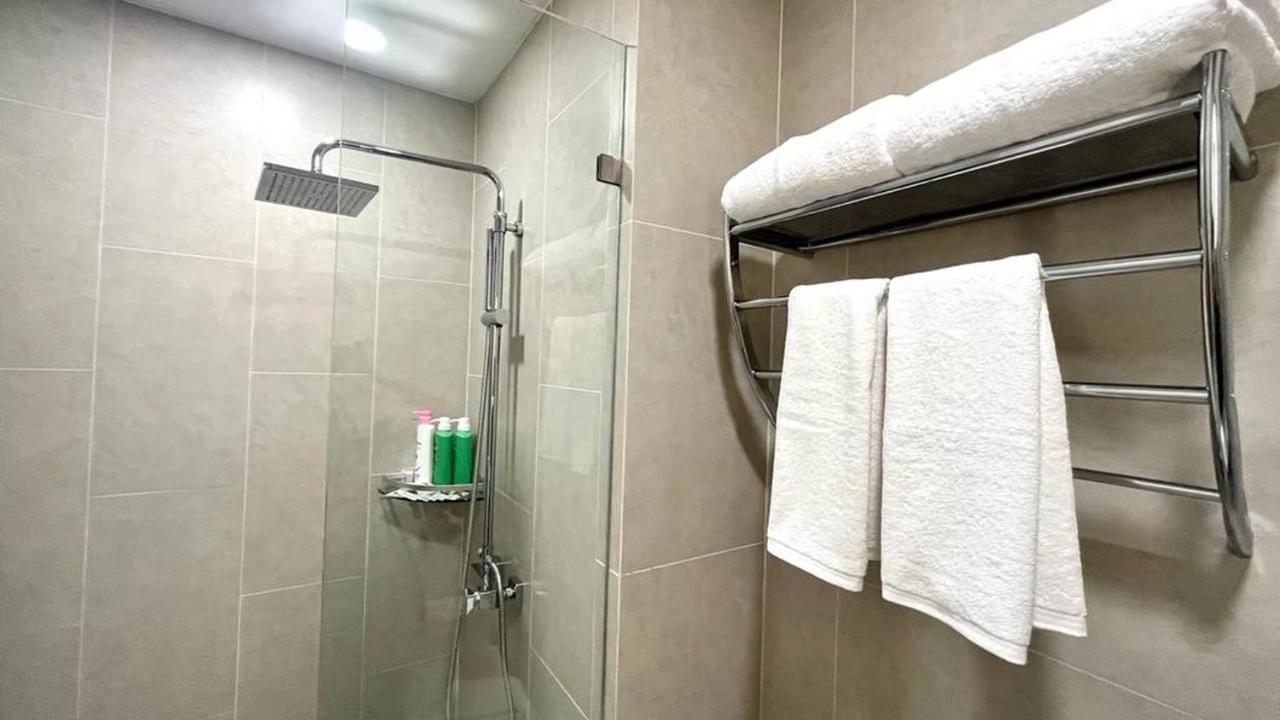 B301 Seaview Three Beds, Two Baths At Апартаменты