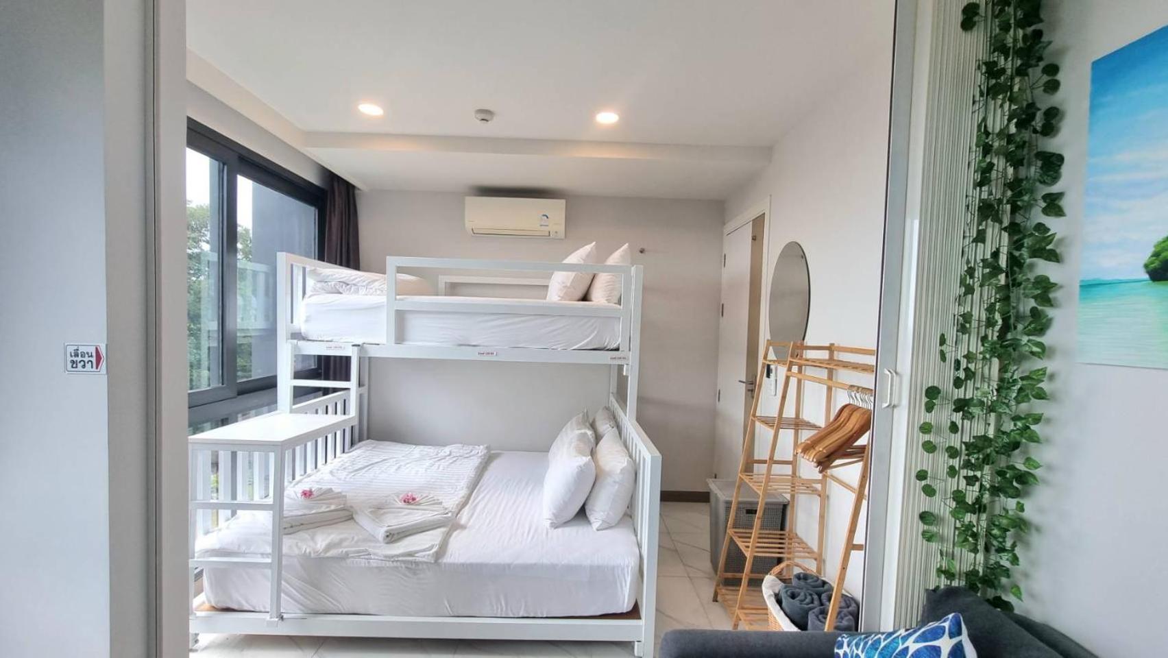 B301 Seaview Three Beds, Two Baths At *